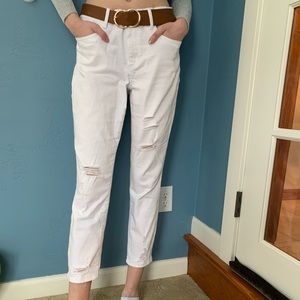 White ripped boyfriend jeans